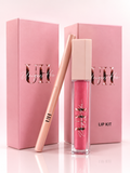 Lip kit